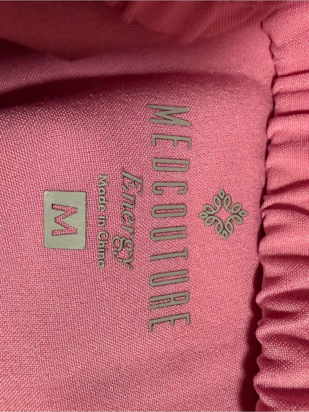 Med Couture Pink Women's Two-Piece Scrub Set. - Picture 3 of 3